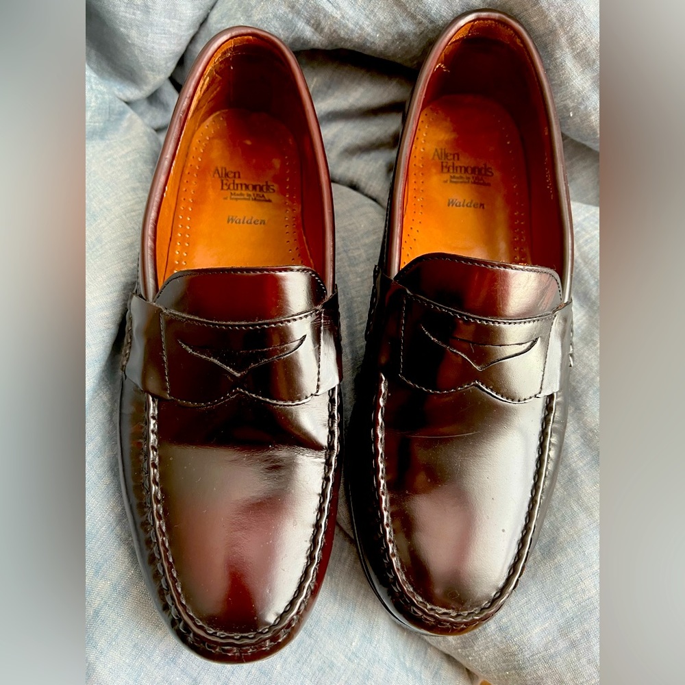 Allen Edmonds Walden burgundy size 11 loafers